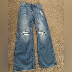 Hollister baggy light wash ripped jeans